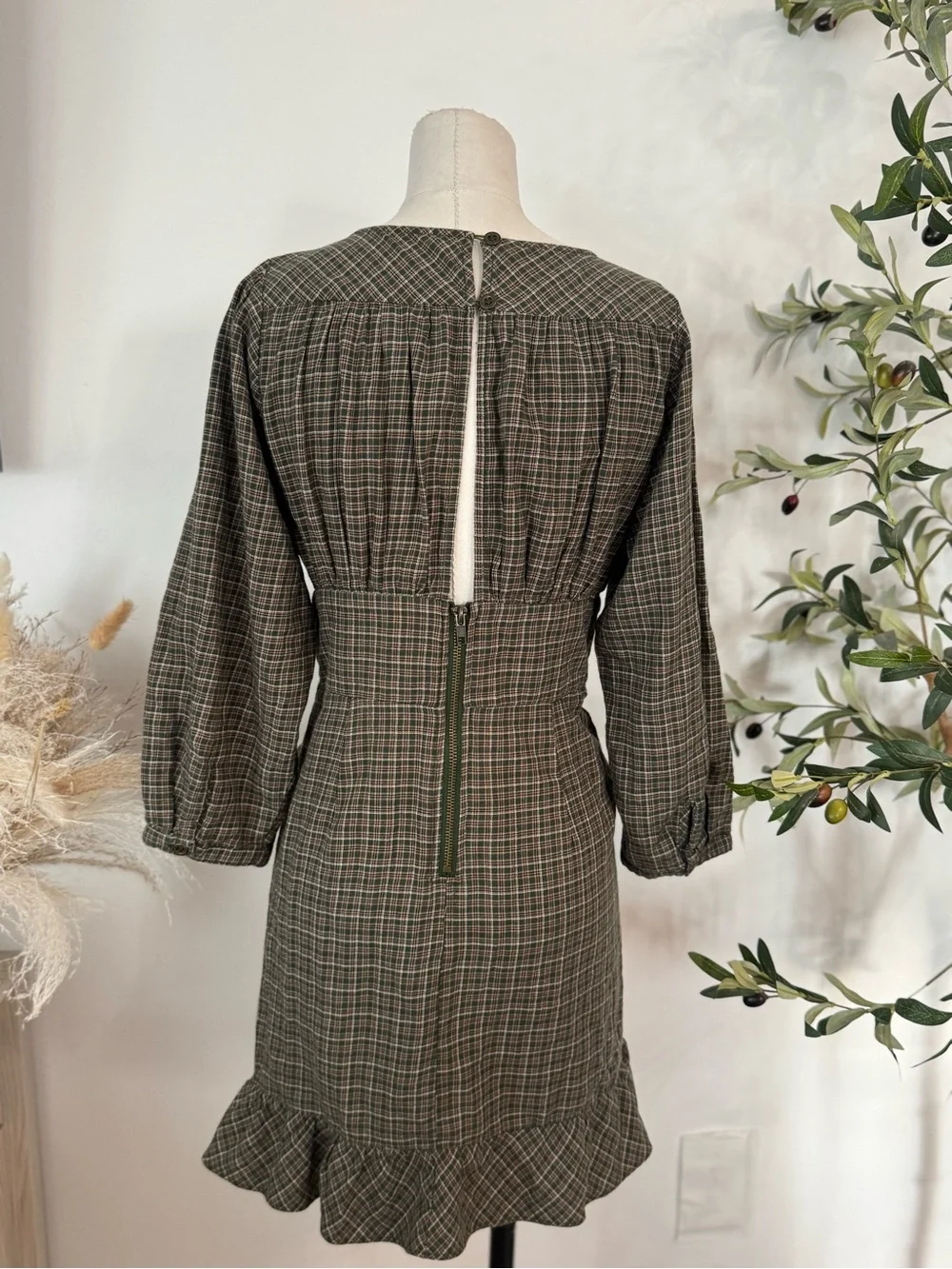Free People Size 4 Green Plaid Mini Dress Deep V Ruffle Cottagecore Boho